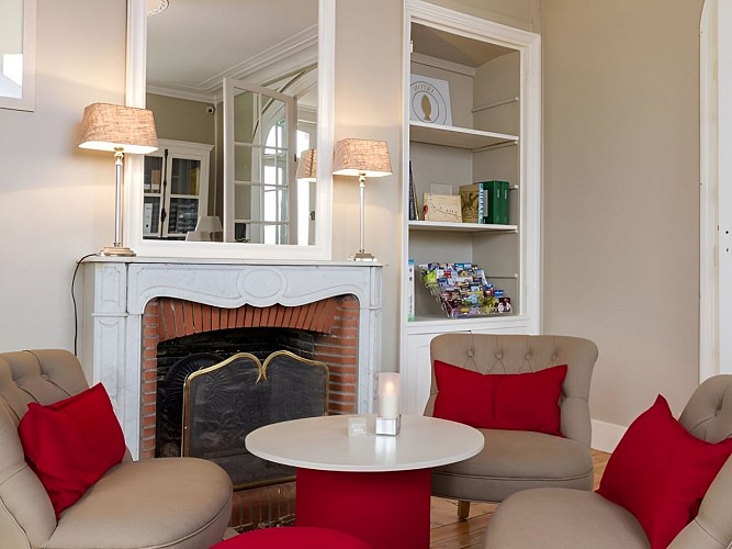 Hotel les Villas d'Arromanches - salon