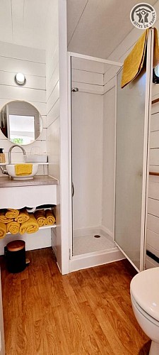 BESME La roulotte Les Églantines