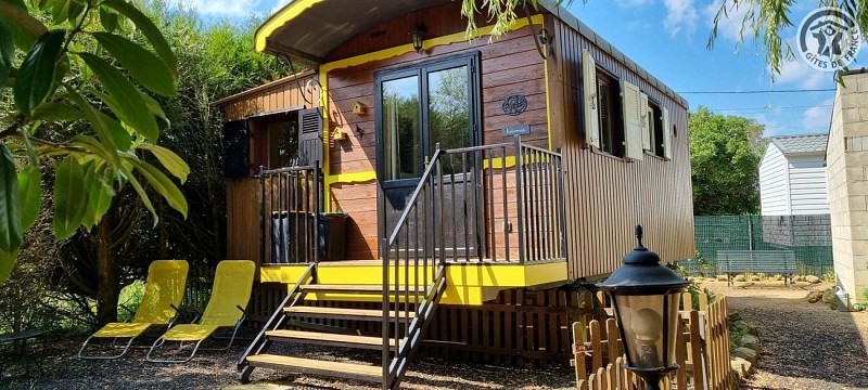 BESME La roulotte Les Églantines