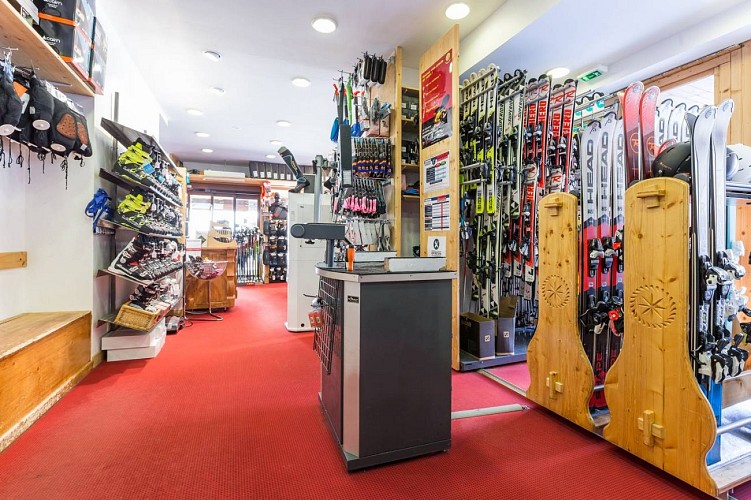 Intersport ski Plus