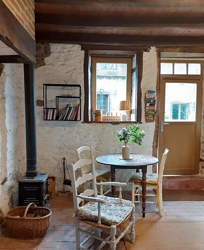 fc7b69f7fa4f8f53a7b9b083328c8d67a9a356d5