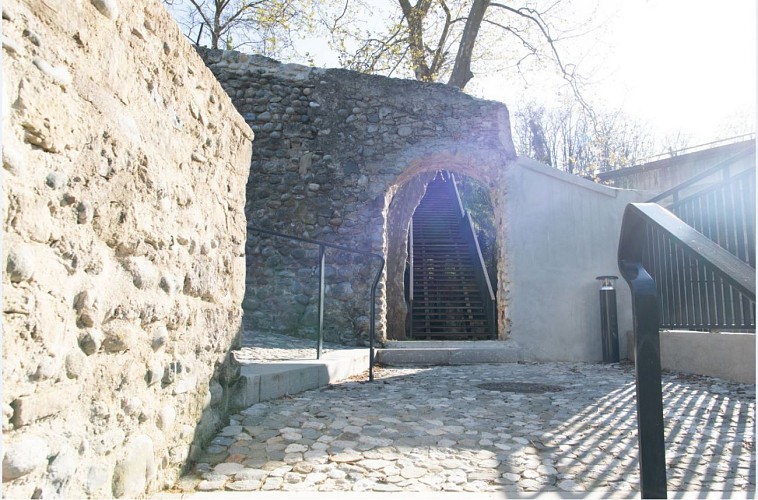 Parc François Mitterrand - Belvédère St Romain