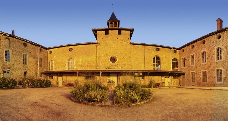 Ancien Hôpital et Apothicairerie