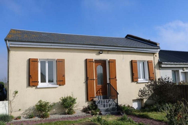 Créances-meuble-les-fleurs-1