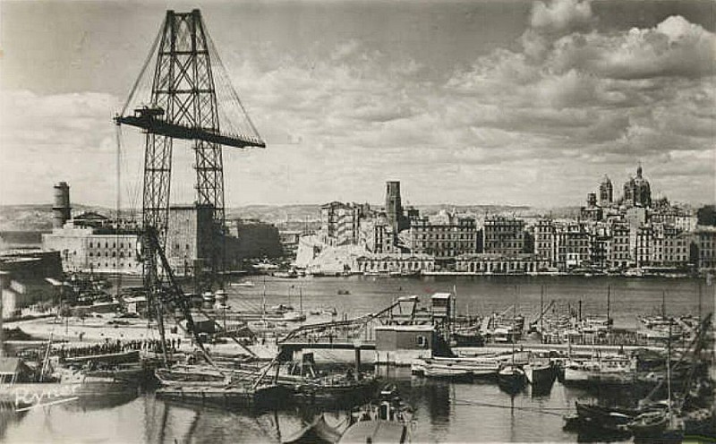 Pont Transbordeur - Traversée piétonne à 52m