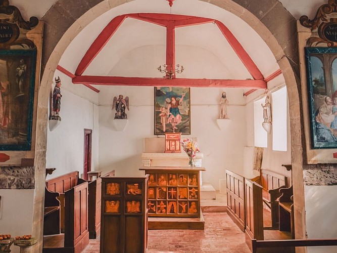 Nef_de_la_chapelle_de_Clermont-Normandie_Pays_d_Auge