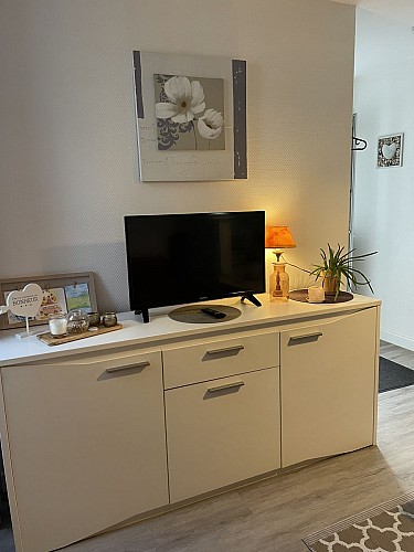 Meuble TV avec rangement pour vos affaires