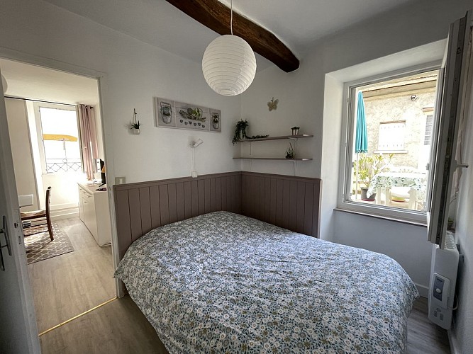 Chambre RDC ( 2ème vue)