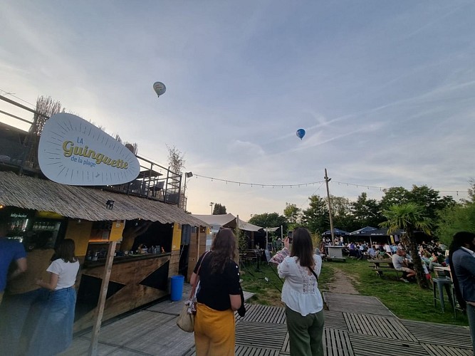 La Guinguette de la Plage montgolfière