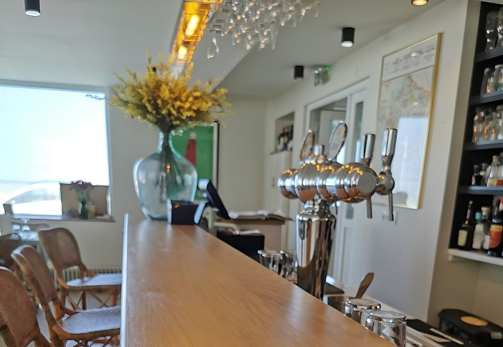 hotel-le-beau-rivage-accueil