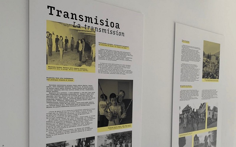 Espace Dantzan, danse Souletine, panneaux