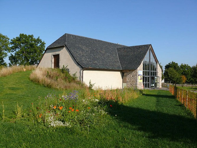 The Maison de la Pinatelle scenographic Display site about the Cantal’s volcanic landscape