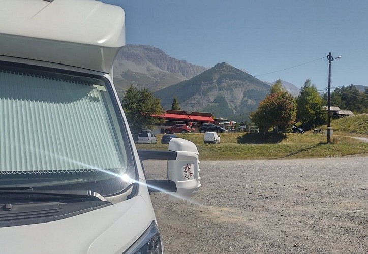 Aire de stationnement pour Camping-car Le Grand-Puy