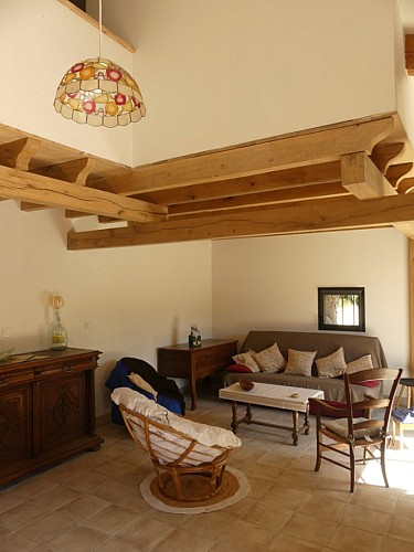 Gîte La Férandie, salon - Chéronnac, Périgord-Limousin