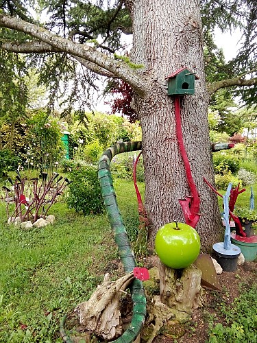 le serpent et la pomme240620_114654