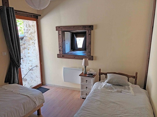 20250514_114330 bed2