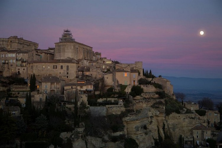 Lumière du soir sur Gordes