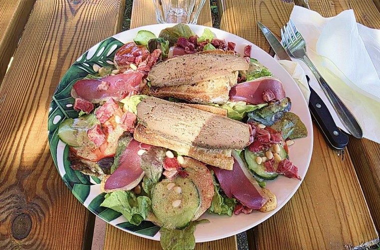 Paillote de la voie verte