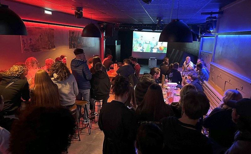 Bar Le Gibus II < Laon < Aisne < Hauts-de-France