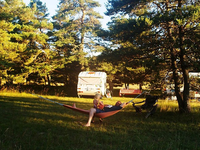 Camping - Domaine de Pradines