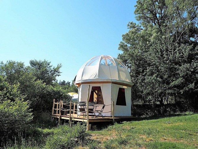Camping - Domaine de Pradines