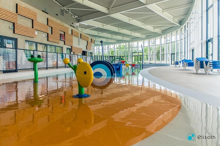 Espace/bassin enfant