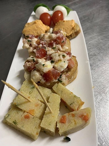 494479540_1247846030674984_3123663531281010314_n