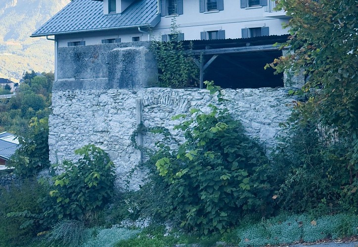 Ruines de la Tour de Bongain