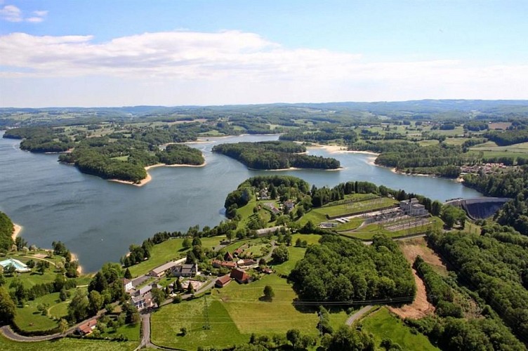 Lake Saint-Étienne-Cantalès