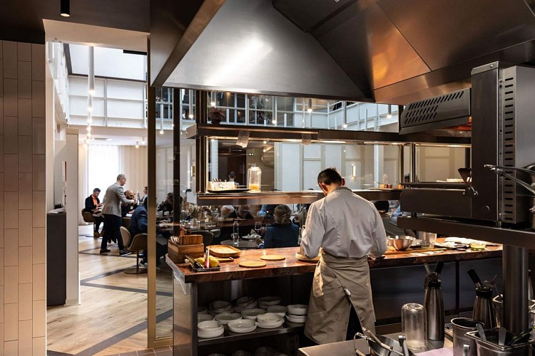 ym-restorozo-personnages61