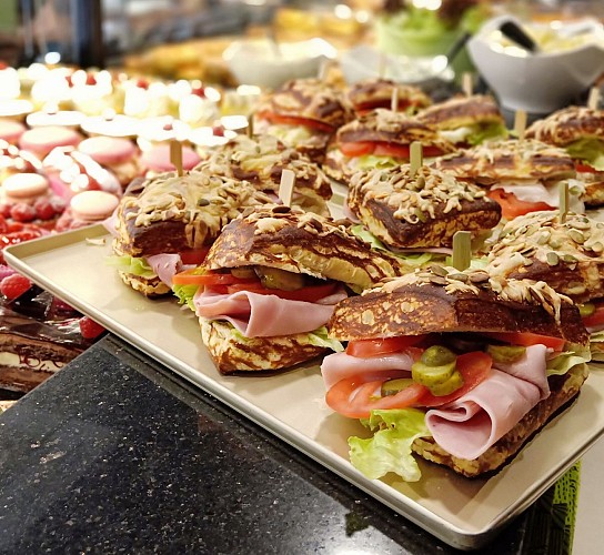 sandwichs et macarons