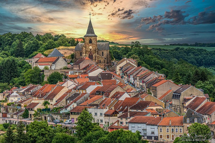 Vue sur le Vieux-Hombourg à Hombourg-Haut