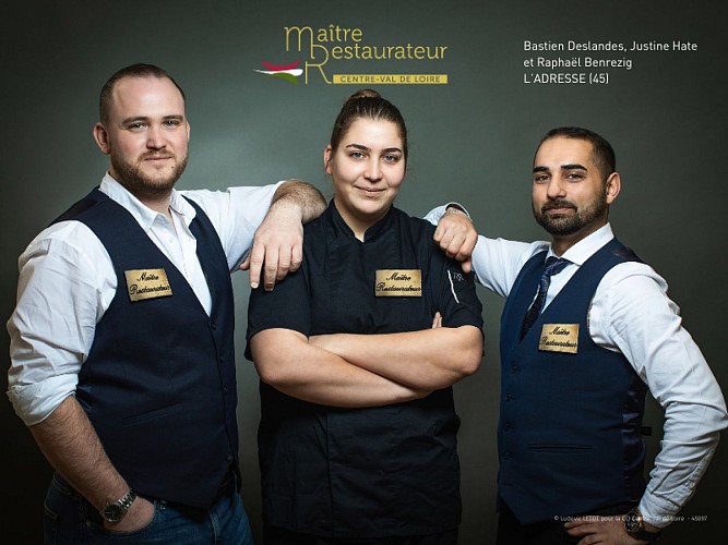 45097_1_BastienDeslandesJustineHateRaphaëlBenrezig