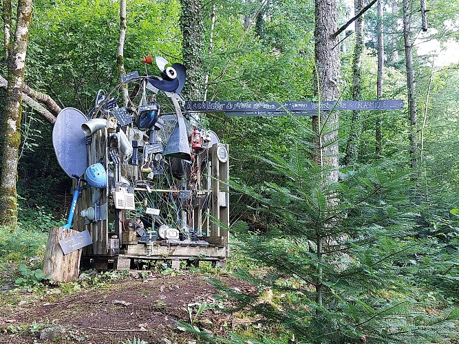 Le Bois du "Grand N'importe Quoi"