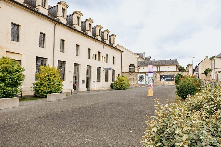 601381--Musee_des_Beaux-Arts_de_Caen_-_Cecile_Schuhmann-1200px