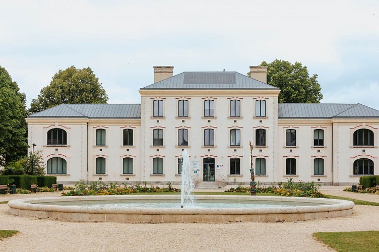 601345--Musee_des_Beaux-Arts_de_Caen_-_Cecile_Schuhmann-1200px