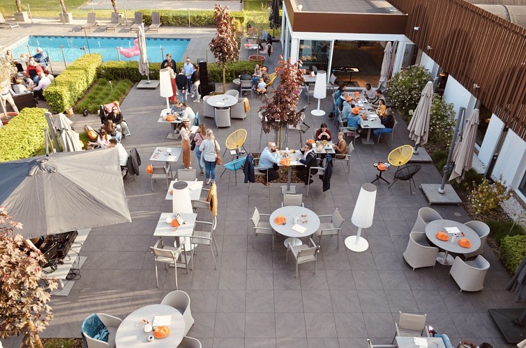 Bleu - Restaurant bar terrasse