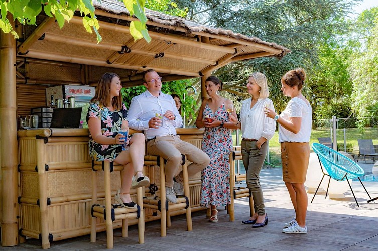 Bleu - Restaurant bar terrasse