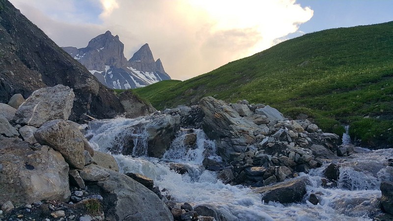 Passeggiata allo Chalet d'la Croë