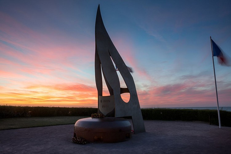 71288-Ouistreham--Monument-Francais-Libres-Ouistreham-Riva-Bella-Photographies-1200px