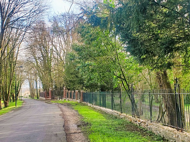 Parc municipal Docteur Emmanuelli dit ''Parc de Meaux'' à Chaumes-en-Brie