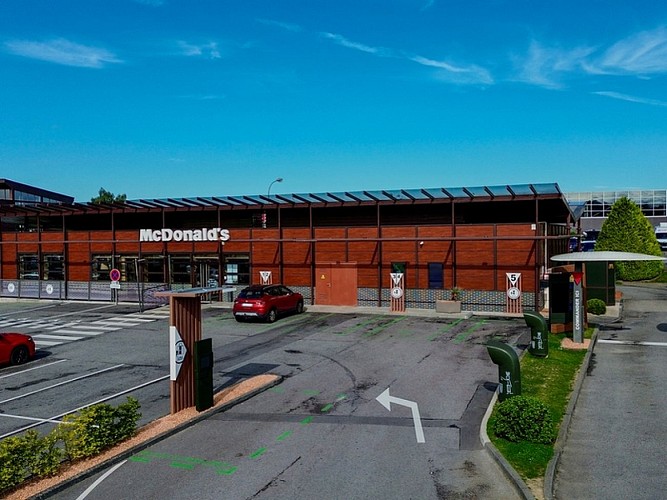 Yvetot_McDonalds©ARES_2025_1