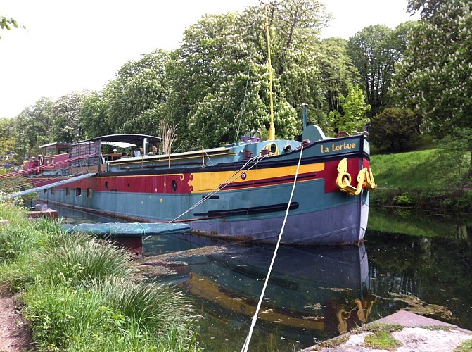 Chambres d'hôtes et restaurants péniches