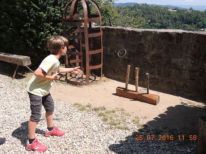 Château de Montréal pour les familles