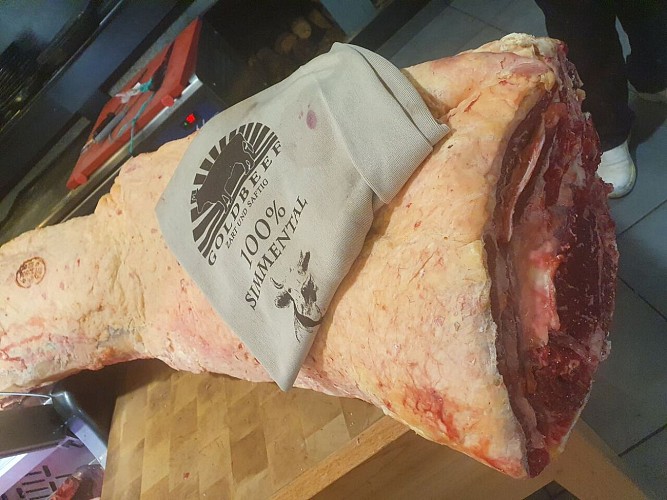 Rotisserie-Cie-Simmental-jpg