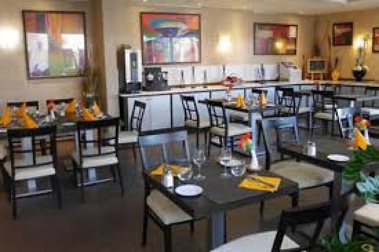 hotan salle interieur