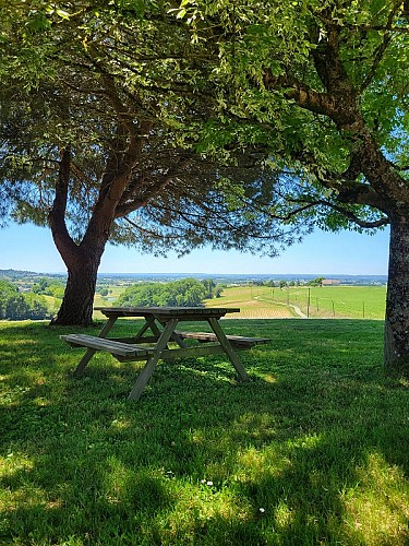 Le Sans Souci - extérieur 1