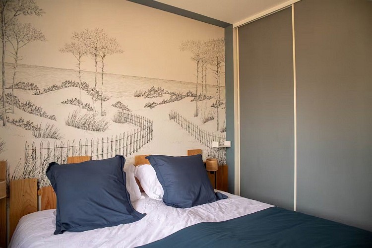 nueil-les-aubiers-gite-le-saule-en-scie-chambre1-bis