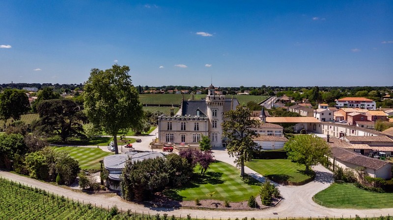 CHÂTEAU-PAPE-CLEMENT__DJI_0270