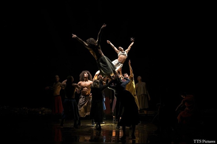 Page 19_Sol invictus_